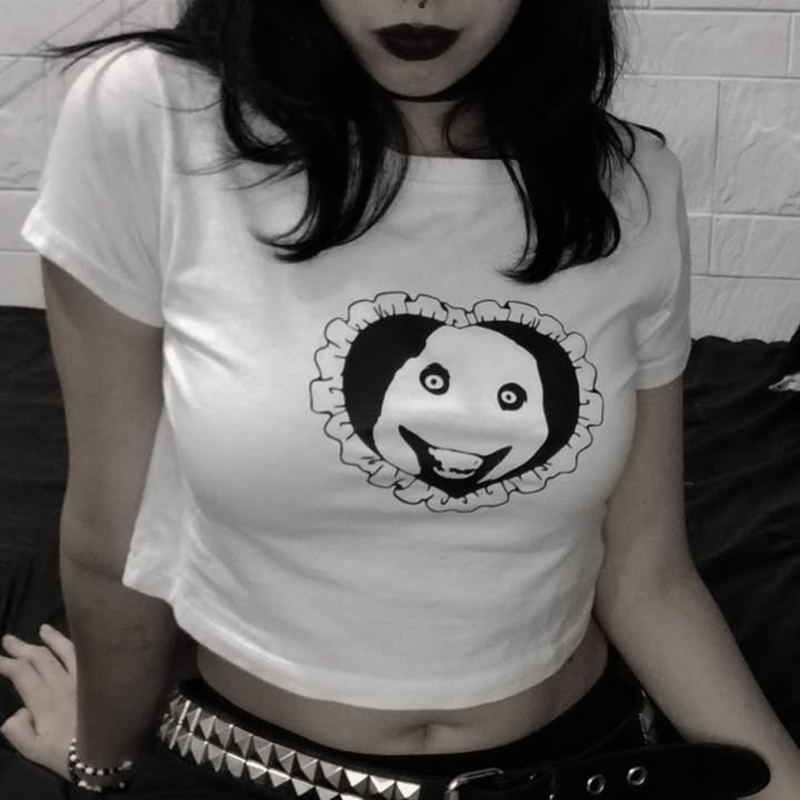 Y2K Graphic Baby Tee Crop - Goth Weird Face Heart Graphic Crop